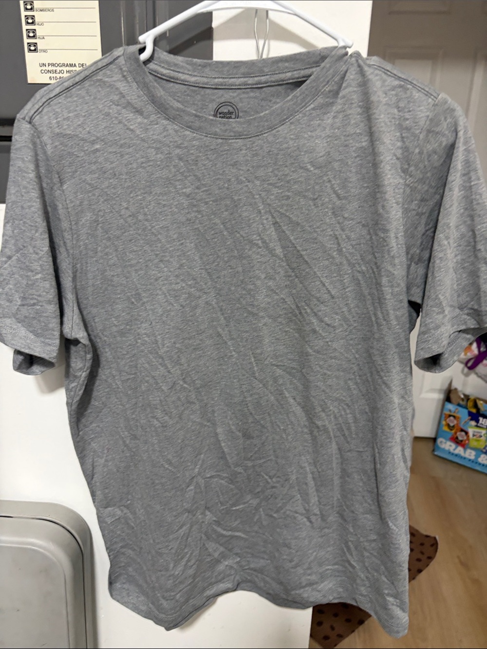 wonder nation Gray Short Sleeve Crew Neck Tee